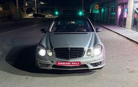 Mercedes-Benz E-Класс, 2003 год, 900 000 рублей, 5 фотография