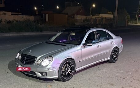 Mercedes-Benz E-Класс, 2003 год, 900 000 рублей, 4 фотография