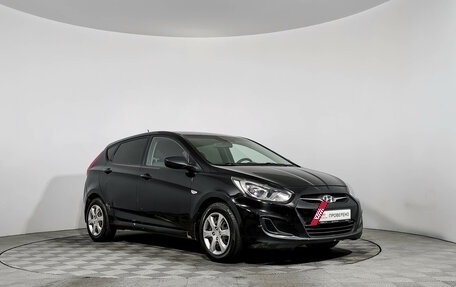 Hyundai Solaris II рестайлинг, 2012 год, 645 000 рублей, 3 фотография