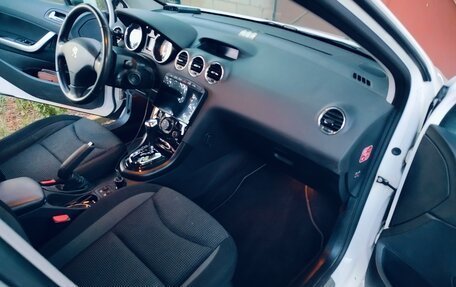 Peugeot 408 I рестайлинг, 2013 год, 680 000 рублей, 4 фотография