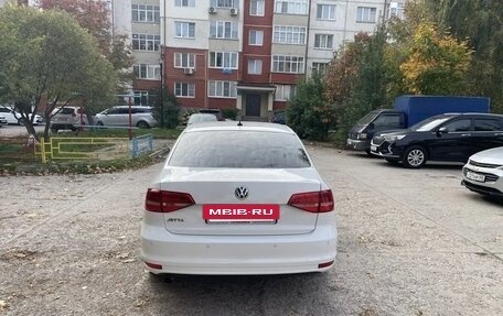 Volkswagen Jetta VI, 2015 год, 1 150 000 рублей, 4 фотография