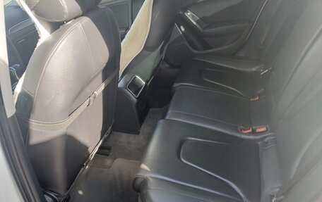 Audi A4, 2015 год, 1 800 000 рублей, 25 фотография