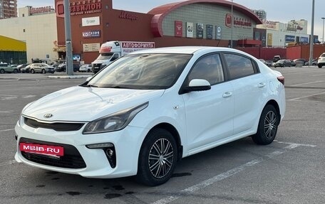 KIA Rio IV, 2017 год, 1 097 000 рублей, 2 фотография