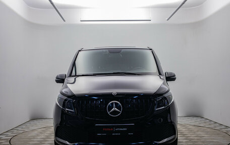 Mercedes-Benz V-Класс, 2019 год, 3 630 000 рублей, 2 фотография