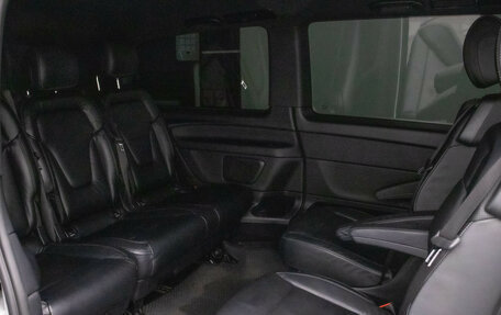 Mercedes-Benz V-Класс, 2019 год, 3 630 000 рублей, 9 фотография