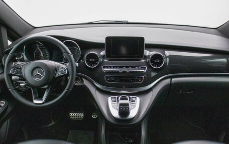Mercedes-Benz V-Класс, 2019 год, 3 630 000 рублей, 11 фотография