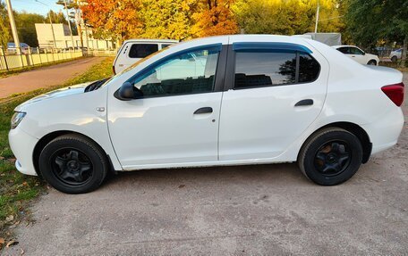 Renault Logan II, 2017 год, 499 000 рублей, 1 фотография