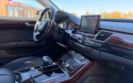 Audi A8, 2012 год, 1 450 000 рублей, 26 фотография