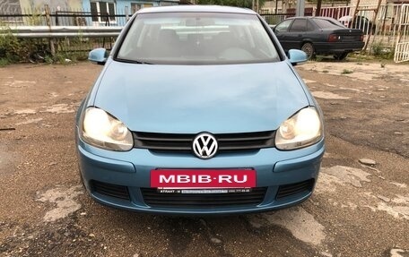 Volkswagen Golf V, 2006 год, 465 000 рублей, 2 фотография
