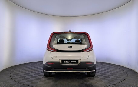 KIA Soul III, 2020 год, 1 800 000 рублей, 6 фотография