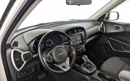 KIA Soul III, 2020 год, 1 800 000 рублей, 16 фотография