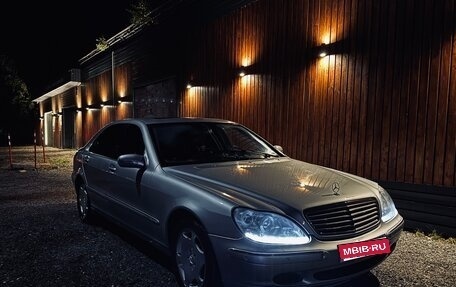 Mercedes-Benz S-Класс, 2000 год, 650 000 рублей, 1 фотография