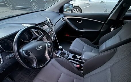 Hyundai i30 II рестайлинг, 2013 год, 950 000 рублей, 5 фотография