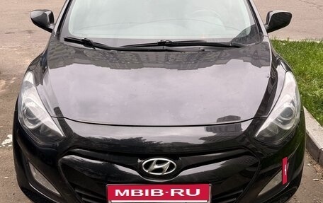 Hyundai i30 II рестайлинг, 2013 год, 950 000 рублей, 2 фотография