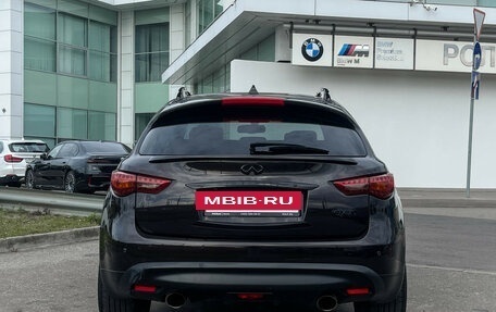 Infiniti QX70, 2016 год, 2 497 000 рублей, 6 фотография