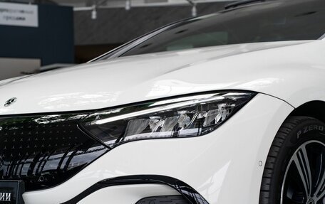 Mercedes-Benz EQE, 2023 год, 7 000 000 рублей, 3 фотография