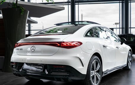 Mercedes-Benz EQE, 2023 год, 7 000 000 рублей, 11 фотография