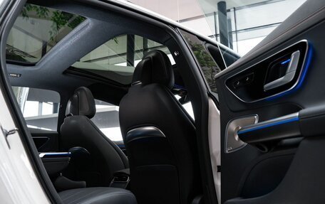 Mercedes-Benz EQE, 2023 год, 7 000 000 рублей, 35 фотография