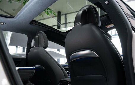 Mercedes-Benz EQE, 2023 год, 7 000 000 рублей, 37 фотография