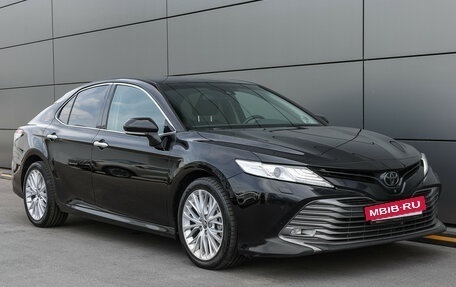 Toyota Camry, 2019 год, 3 300 000 рублей, 3 фотография