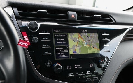 Toyota Camry, 2019 год, 3 300 000 рублей, 18 фотография