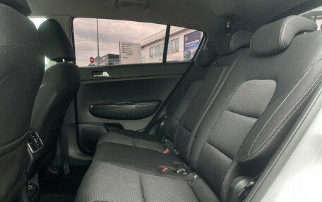 KIA Sportage IV рестайлинг, 2019 год, 2 197 000 рублей, 10 фотография