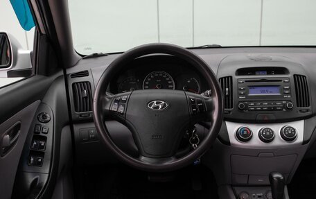 Hyundai Avante, 2009 год, 780 000 рублей, 12 фотография