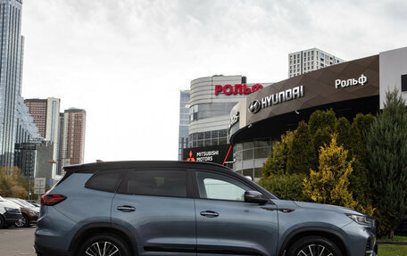 Chery Tiggo 8 Pro, 2021 год, 1 598 000 рублей, 3 фотография