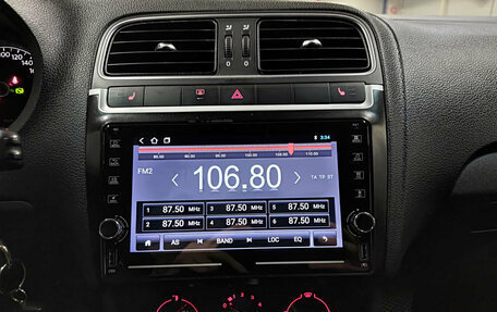 Volkswagen Polo VI (EU Market), 2010 год, 690 000 рублей, 18 фотография