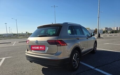 Volkswagen Tiguan II, 2018 год, 2 190 000 рублей, 4 фотография