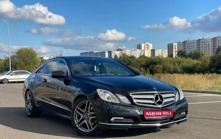 Mercedes-Benz E-Класс, 2009 год, 1 120 000 рублей, 1 фотография