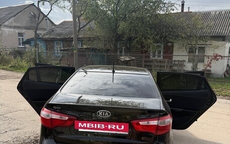KIA Rio III рестайлинг, 2012 год, 880 000 рублей, 10 фотография