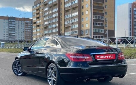 Mercedes-Benz E-Класс, 2009 год, 1 120 000 рублей, 7 фотография