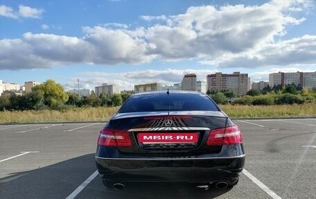 Mercedes-Benz E-Класс, 2009 год, 1 120 000 рублей, 23 фотография