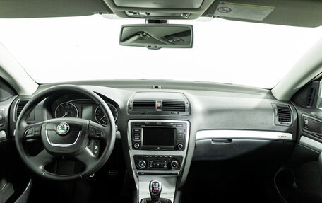 Skoda Octavia, 2012 год, 899 585 рублей, 13 фотография