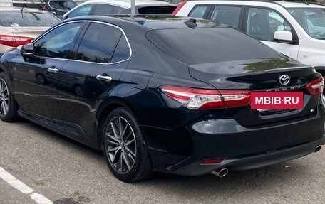 Toyota Camry, 2023 год, 3 300 000 рублей, 4 фотография