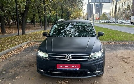 Volkswagen Tiguan II, 2019 год, 3 195 000 рублей, 1 фотография