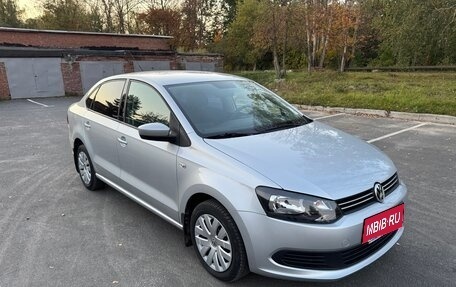 Volkswagen Polo VI (EU Market), 2012 год, 1 270 000 рублей, 1 фотография