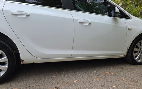 Opel Astra J, 2011 год, 539 000 рублей, 12 фотография