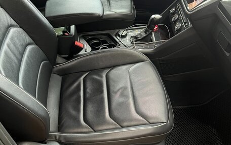 Volkswagen Tiguan II, 2019 год, 3 195 000 рублей, 8 фотография