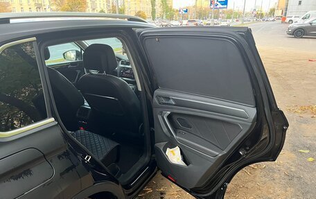 Volkswagen Tiguan II, 2019 год, 3 195 000 рублей, 11 фотография