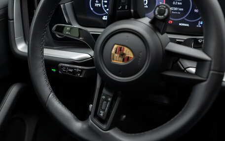 Porsche Cayenne III, 2024 год, 13 990 000 рублей, 17 фотография