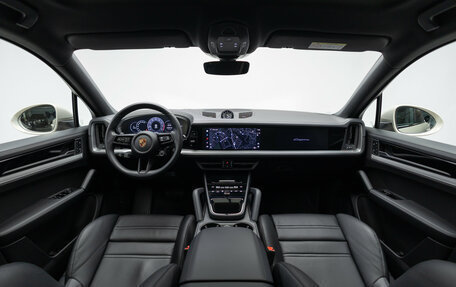 Porsche Cayenne III, 2024 год, 13 990 000 рублей, 32 фотография