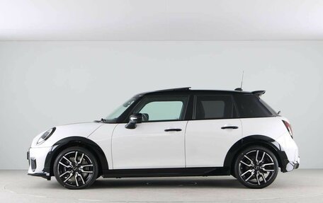 MINI Hatch, 2026 год, 4 820 000 рублей, 11 фотография