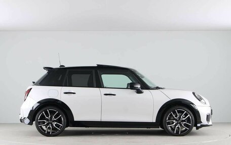 MINI Hatch, 2026 год, 4 820 000 рублей, 7 фотография