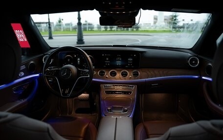 Mercedes-Benz E-Класс, 2021 год, 4 550 000 рублей, 7 фотография