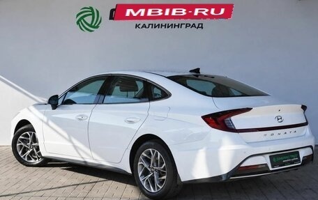 Hyundai Sonata VIII, 2021 год, 2 160 000 рублей, 3 фотография