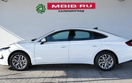 Hyundai Sonata VIII, 2021 год, 2 160 000 рублей, 2 фотография
