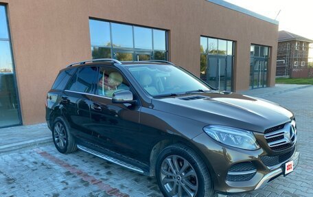 Mercedes-Benz GLE, 2017 год, 3 970 000 рублей, 6 фотография