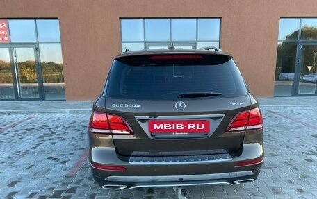 Mercedes-Benz GLE, 2017 год, 3 970 000 рублей, 4 фотография
